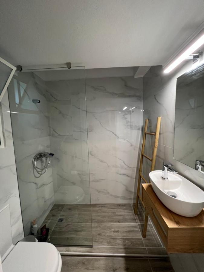 Apartment In アテネ エクステリア 写真